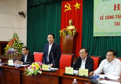 Bộ trưởng Bộ TN&MT Trần Hồng Hà phát biểu chủ trì Hội nghị
