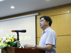 Ông Lại Hồng Thanh, Phó Tổng cục trưởng Tổng cục Địa chất và Khoáng sản Việt Nam giới thiệu về các chính sách sẽ được quy định tại Nghị định của Chính phủ quy định quản lý cát, sỏi lòng sông tại họp báo quý II năm 2018 của Bộ TN&MT