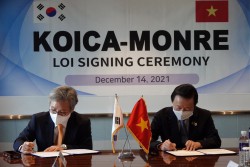 Bộ trưởng Trần Hồng Hà và Chủ tịch KOICA Ký kết Ý định thư hợp tác về hành động khí hậu giữa Bộ TN&MT Việt Nam với Cơ quan Hợp tác quốc tế Hàn Quốc