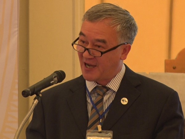 Ông Yu Jixin – Tổng thư ký Ủy ban Bão phát biểu khai mạc Hội thảo