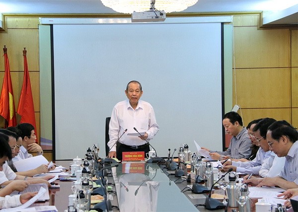 Phó Thủ tướng Thường trực Chính Phủ Trương Hòa Bình phát biểu tại cuộc làm việc. Ảnh Khương Trung