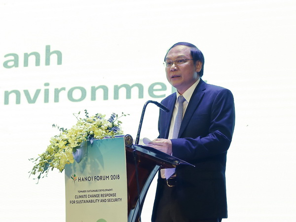 Thứ trưởng Bộ TN&MT Lê Công Thành phát biểu tại phiên khai mạc Diễn đàn