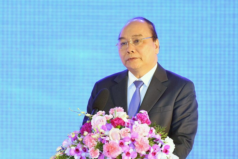 Thủ tướng Nguyễn Xuân Phúc phát biểu tại buổi lễ khởi công dự án đường bộ ven biển tỉnh Thái Bình