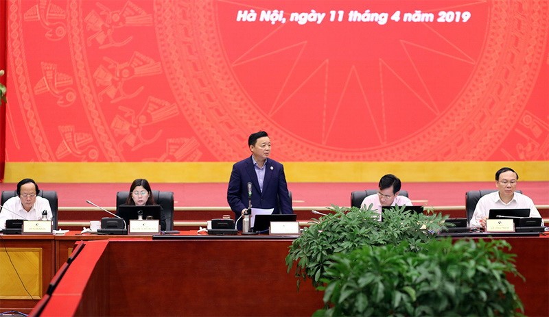 Bộ trưởng Trần Hồng Hà và các Thứ trưởng chủ trì Hội nghị giao ban Quý I/2019