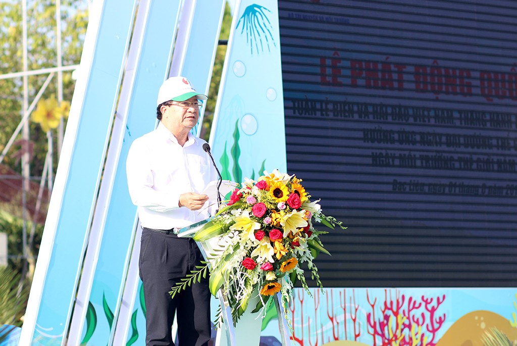 Phó Thủ tướng Trịnh Đình Dũng phát biểu tại Lễ phát động