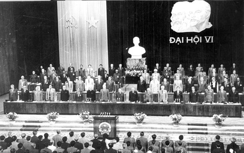 Đại hội VI (từ ngày 15 đến 18/12/1986 ) - đại hội khởi xướng và lãnh đạo công cuộc đổi mới. Ảnh tư liệu
