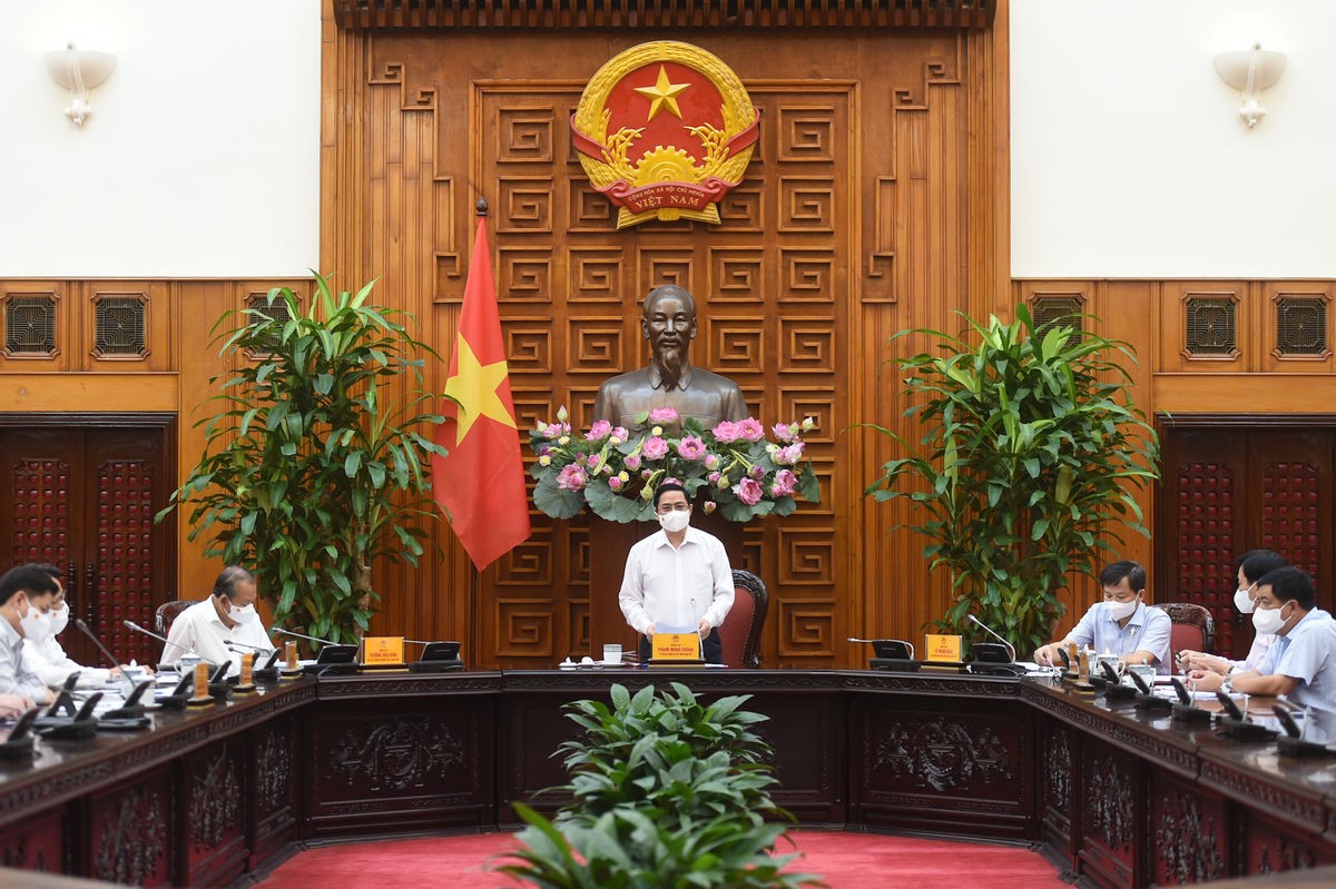 Thủ tướng Phạm Minh Chính chủ trì một cuộc họp của Thường trực Chính phủ. - Ảnh: VGP