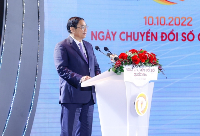 Thủ tướng Phạm Minh Chính: Chuyển đổi số phải để người dân, doanh nghiệp hưởng lợi - Ảnh: VGP/Nhật Bắc